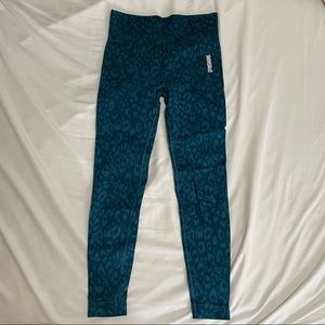 Gymshark Animal Adapt Leggings in size S